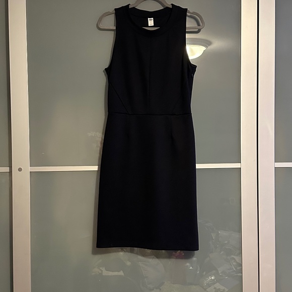 Simple Black Dress - Picture 1 of 3